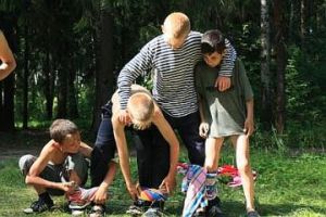 931618027m.jpg